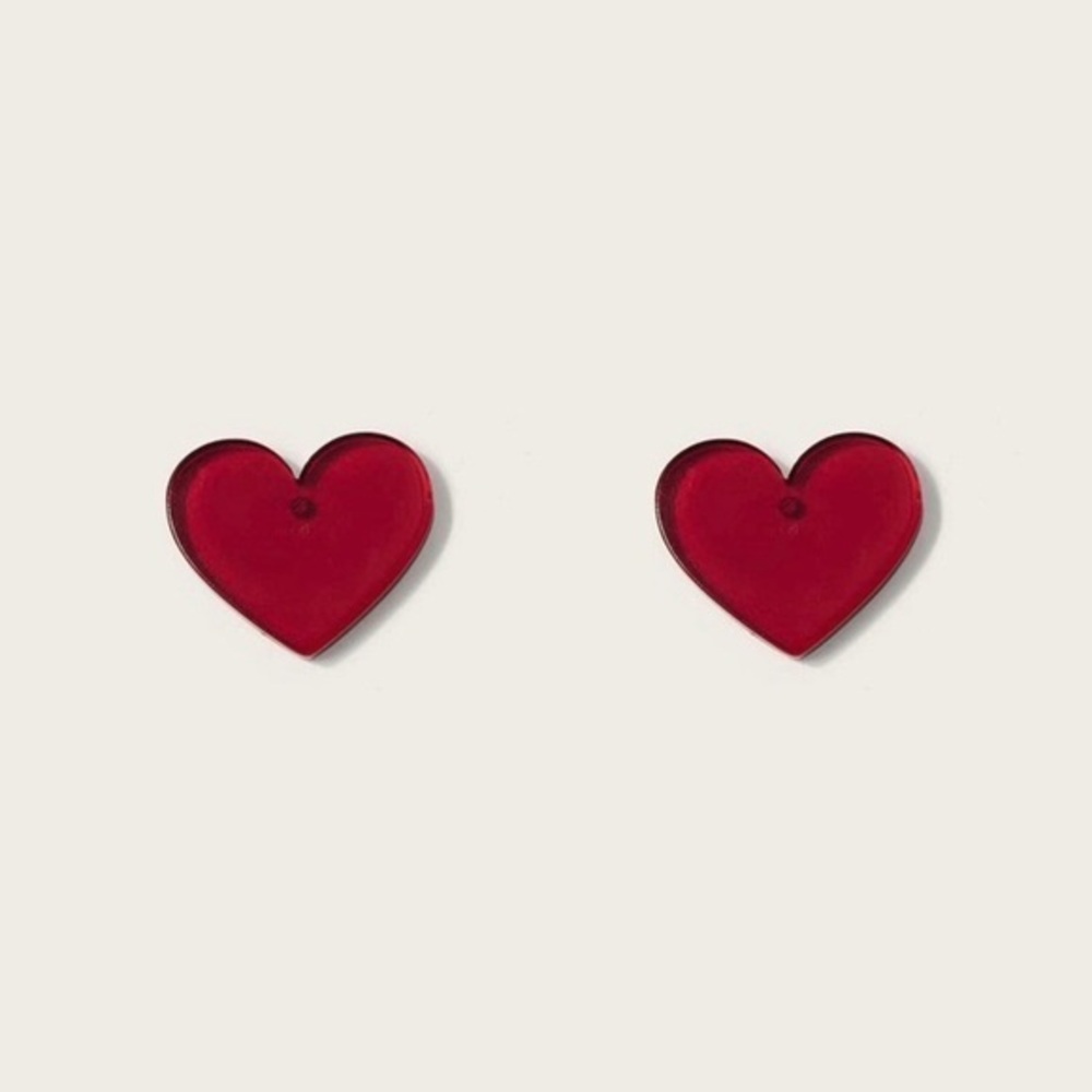 3/$30 ❤️ Heart Stud Earrings